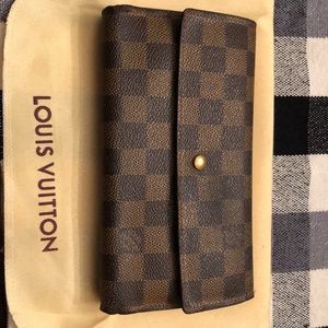 Louis Vuitton Wallet